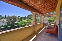 Koop:Place Maréchal Gallieni, 83700 Saint-Raphaël - Foto