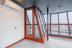 Huur:Eindhovenseweg 94-96, 5552 AD Valkenswaard - Foto