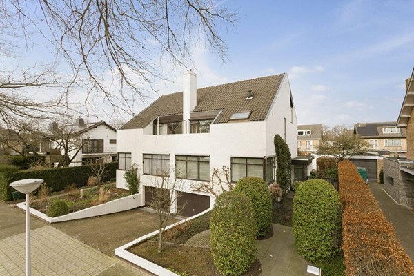 Icaruslaan 21, Eindhoven