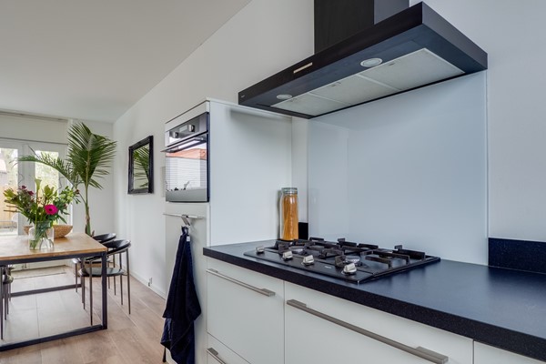 Medium property photo - Larixstraat 1, 3812 ZH Amersfoort