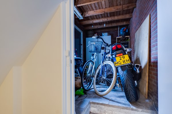 Medium property photo - Larixstraat 1, 3812 ZH Amersfoort