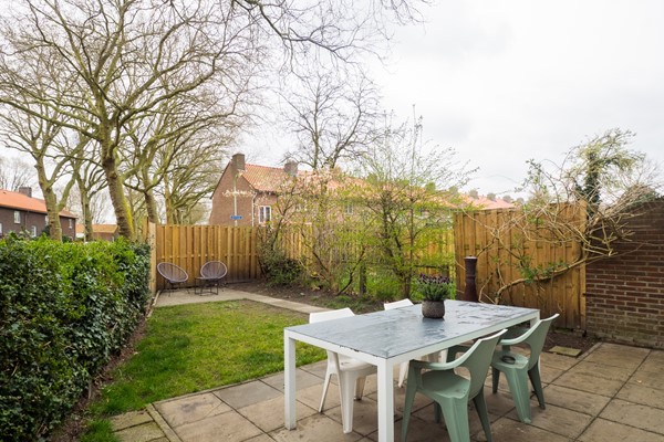 Medium property photo - Larixstraat 1, 3812 ZH Amersfoort