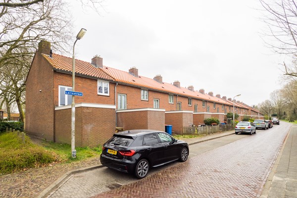 Medium property photo - Larixstraat 1, 3812 ZH Amersfoort
