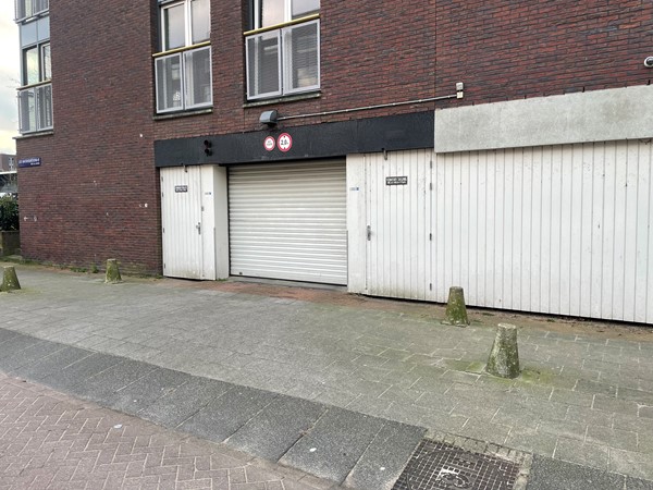 Medium property photo - Joos Banckersplantsoen, 1056 LD Amsterdam