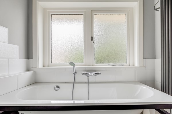 Medium property photo - Kamerlingh Onnesweg 124, 1223 JM Hilversum