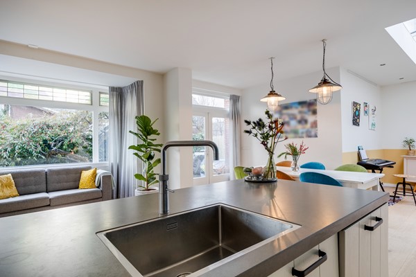 Medium property photo - Von Weberstraat 2, 3533 ED Utrecht