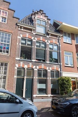 Papengracht 10, Leiden