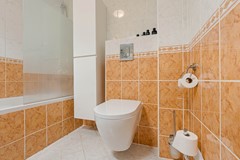 DSC01048-2.jpg