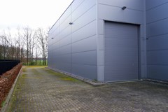 oprit naast pand.jpg