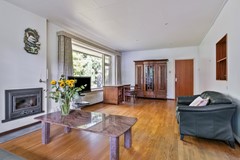 Onder bod:Kerkplein 206, 6024 BH Budel-Dorplein - Foto