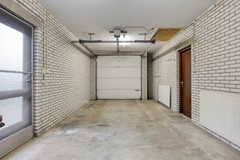garage1.1.jpg