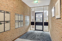 tochtportaal bij entree.jpg