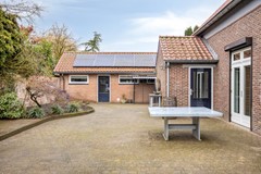 terras met garage.jpg