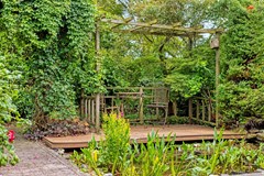 tuin3 vijver.jpg
