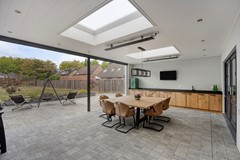 overdekt terras buitenkeuken.jpg