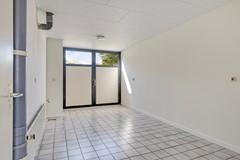garage2.jpg