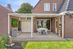 overdekt terras.jpg