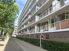 Onder bod: Volendamlaan 994, 2547CS Den Haag