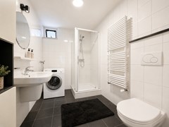 Sint Teunisstraat 11b, Maastricht badkamer.jpg