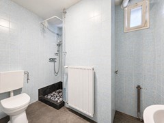 Ridderstraat 14, Maastricht badkamer 002.jpg