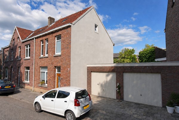 private-rentals for rent on Emmaweg 12