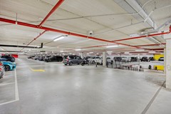 Parkeergarage boven breed.jpg