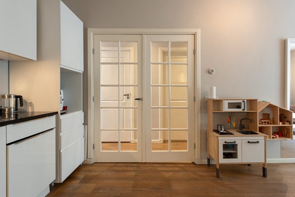 Medium property photo - Johannes Camphuijsstraat 215, 2593 CM Den Haag