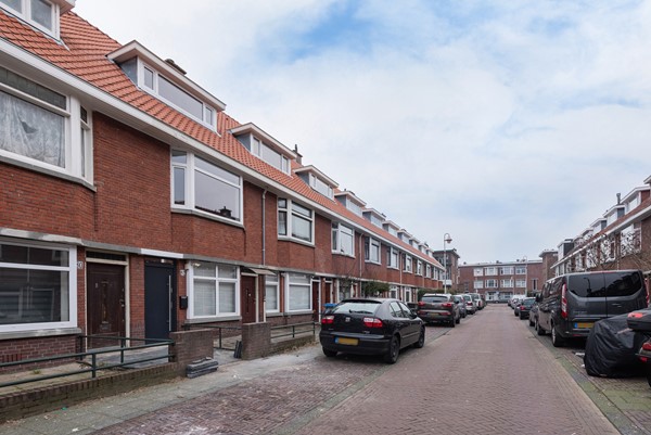 Medium property photo - Convivastraat 82, 2522 XK Den Haag