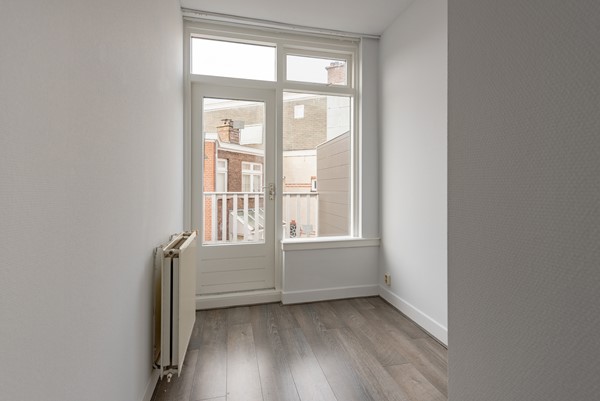 Medium property photo - Groot Hertoginnelaan 105C, 2517 EE Den Haag