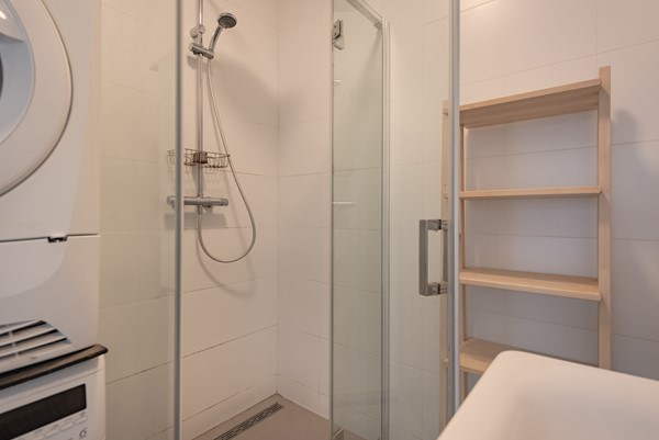 Medium property photo - Groot Hertoginnelaan 105C, 2517 EE Den Haag