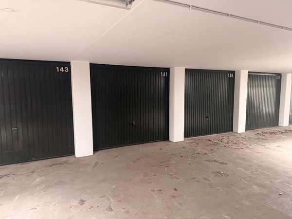 Medium property photo - Theo Mann-Bouwmeesterlaan 141, 2597 GV Den Haag