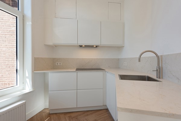 Medium property photo - Reinkenstraat 4B, 2517 CV Den Haag