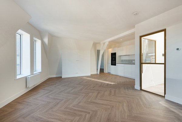 Medium property photo - Reinkenstraat 4C, 2517 CV Den Haag