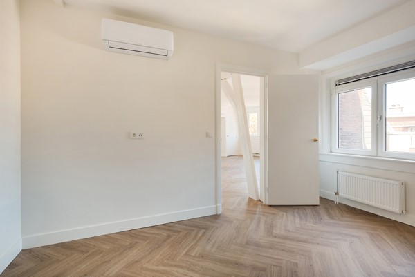 Medium property photo - Reinkenstraat 4C, 2517 CV Den Haag