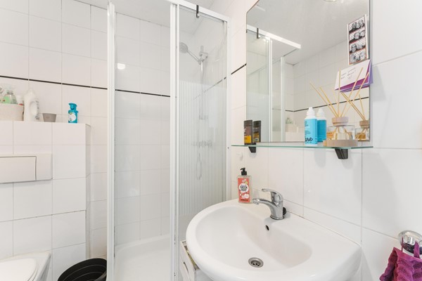 Medium property photo - Laan van Nieuw-Guinea 57, 3531 JC Utrecht