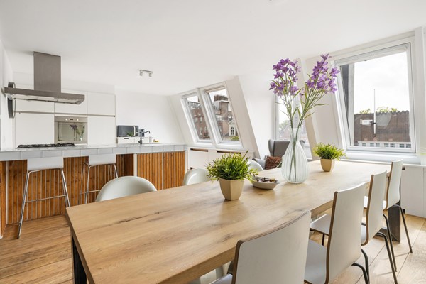 Medium property photo - Overtoom 34-3, 1054 HK Amsterdam