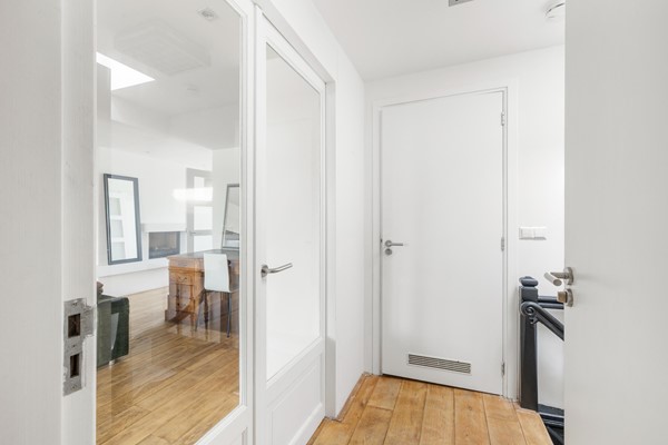 Medium property photo - Overtoom 34-3, 1054 HK Amsterdam