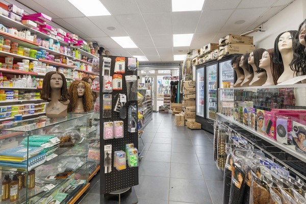 Medium property photo - Stationsweg 70A, 1815 CD Alkmaar