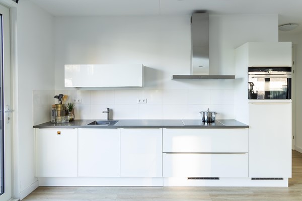 Medium property photo - Faas Wilkesstraat 223, 1095 MD Amsterdam