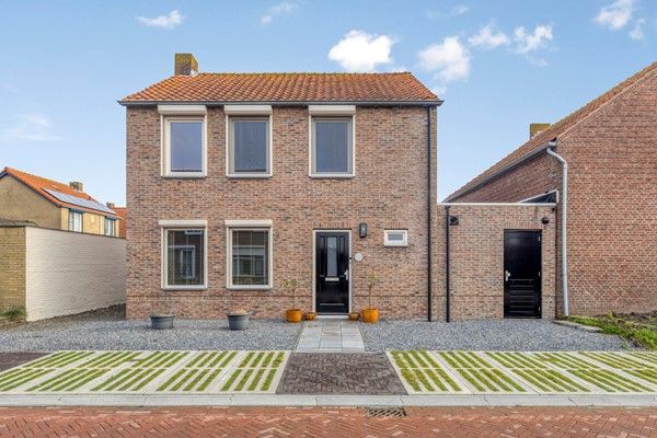 Monseigneur Luijpenstraat 1, 4513 AE Hoofdplaat