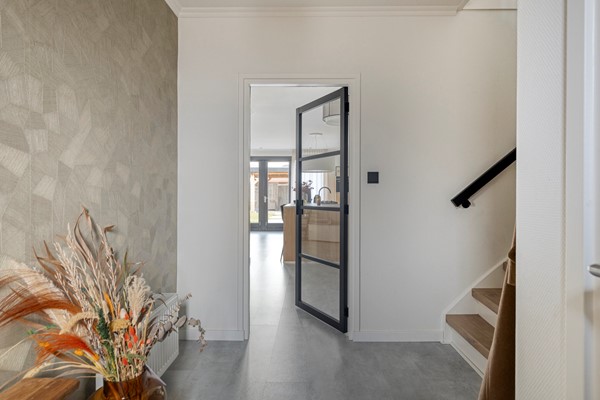 Medium property photo - Monseigneur Luijpenstraat 1, 4513 AE Hoofdplaat