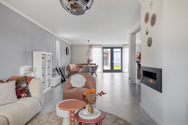 Medium property photo - Monseigneur Luijpenstraat 1, 4513 AE Hoofdplaat