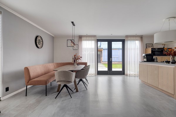 Medium property photo - Monseigneur Luijpenstraat 1, 4513 AE Hoofdplaat