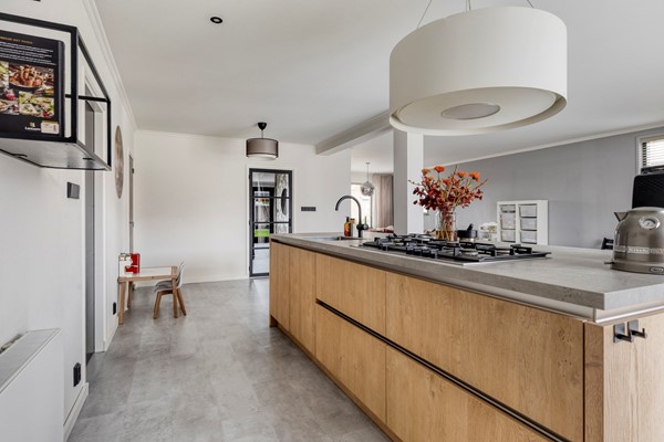 Medium property photo - Monseigneur Luijpenstraat 1, 4513 AE Hoofdplaat