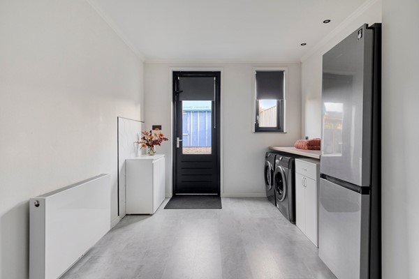 Medium property photo - Monseigneur Luijpenstraat 1, 4513 AE Hoofdplaat