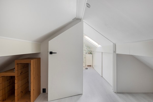 Medium property photo - Monseigneur Luijpenstraat 1, 4513 AE Hoofdplaat