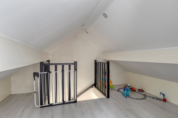 Medium property photo - Monseigneur Luijpenstraat 1, 4513 AE Hoofdplaat