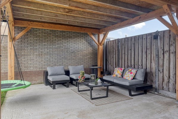 Medium property photo - Monseigneur Luijpenstraat 1, 4513 AE Hoofdplaat