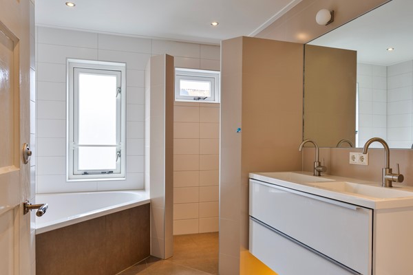 Medium property photo - De Genestetstraat 5, 8023 BC Zwolle