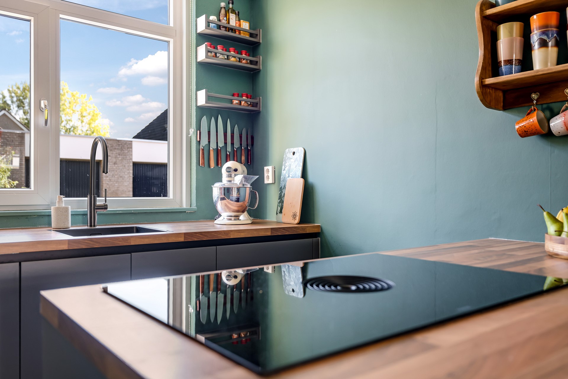 Hoekwoning te koop: Notarisappelgaard 15, Arnhem